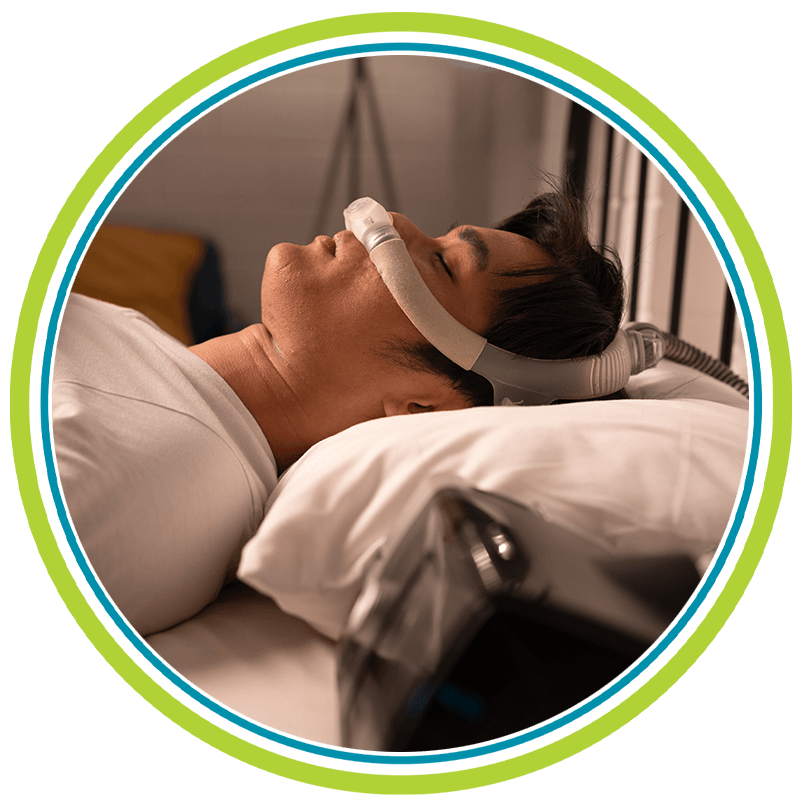 man using cpap